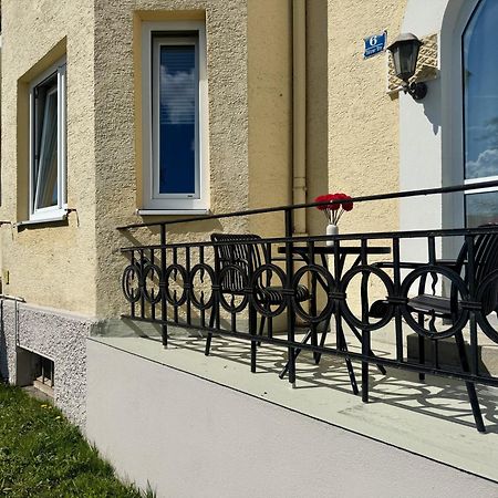 Liebelei Miesbach - Boutique-Apartment Mit Terrasse Im Zentrum المظهر الخارجي الصورة